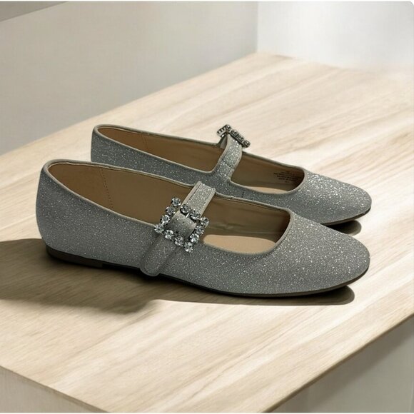 Unisa Womens Glitter Mary Jane Flats Size 8 Silver With Rhinestone Buckle - Picture 8 of 9